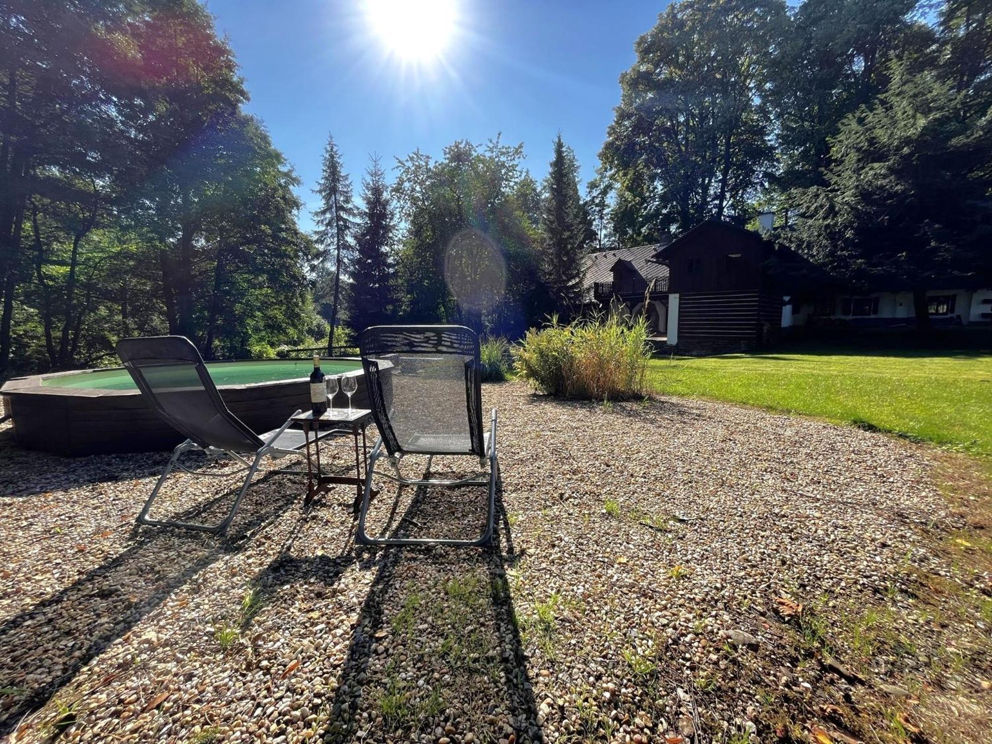 Dum U Dvou Lip / The Two Lime Trees Villa Javorník Eksteriør billede